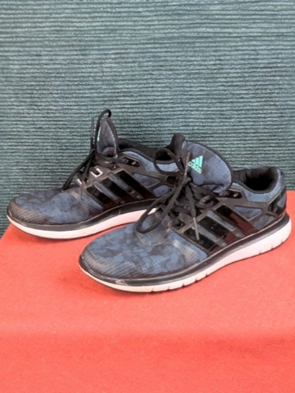 Women's Size 9.5 Adidas Cloudfoam Energy Cloud Athletic Shoes